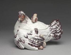 Waza dla kur i piskląt, fabryka porcelany w Chelsea, ok. 1755 r. autorstwa British School