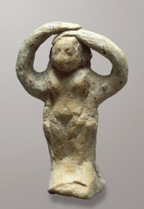 Figurka żałobnika z Azoru w Izraelu (glina)
