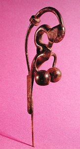 Fibula (żelazo) autorstwa Bronze Age