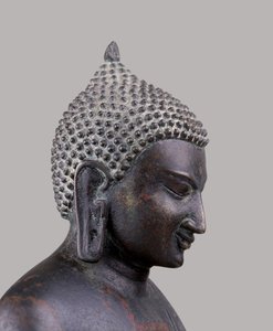 Głowa Buddy, klasyczny styl pogański (ok. 11–14) (metal)