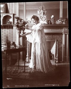 Virginia Harned (Pani E.H. Sothern, 1.) 1902 (srebrny odcisk żelatynowy)