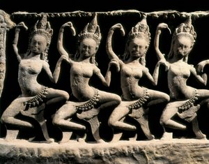 Mitologia hinduska: apsary, bardzo młode i piękne stworzenia, które tańczyły na dworze Indry