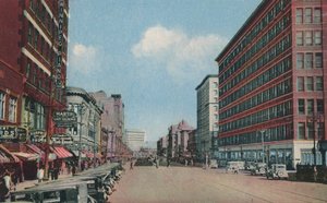 Portage Avenue patrząc na wschód, Winnipeg, Manitoba, Kanada (zdjęcie kolorowe) autorstwa Canadian Photographer