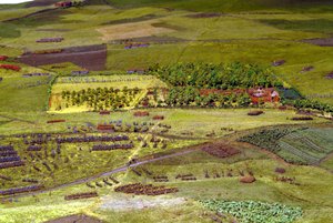 Diorama bitwy pod Waterloo przedstawiająca ustawienie wojsk o godz. 19.45 18 czerwca 1815 r. (mixed media) (detal)