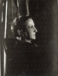 Gertruda Stein (1874-1946) 4 listopada 1934 (odbitka żelatynowo-srebrowa) autorstwa Carl Van Vechten