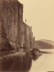 Cape Horn, Columbia River, Oregon, 1867. autorstwa Carleton Emmons Watkins