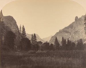 Up the Valley, North Dome w centrum, Sentinel on Left, 1861. autorstwa Carleton Emmons Watkins