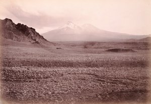 [Mount Shasta] autorstwa Carleton Watkins