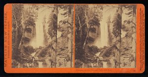 Pic, wiosennego wodospadu przy niskiej wodzie, 300 stóp, dolina Yosemite, hrabstwo Mariposa, Cal autorstwa Carleton Watkins