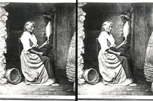 Stara kobieta Spinning, Capri, ok. 1865 (zdjęcie czarno-białe)
