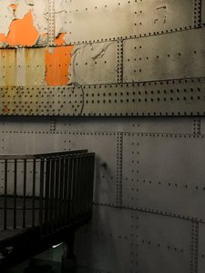 Skład - Metro, 2019 (zdjęcie) autorstwa Cécile Jamet