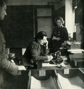 Pomieszczenie Wywiadu Stacji, ok. 1943. autorstwa Cecil Beaton
