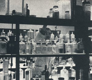 Laboratorium eksperymentalne: fabryka samolotów, 1941 autorstwa Cecil Beaton