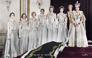 HM Królowa Elżbieta II z paniami honorowymi, Koronacja, 2 czerwca 1953