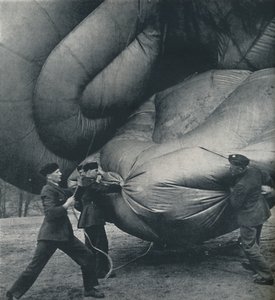 Potwór opanowany, 1941