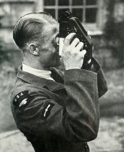 Lotnik uczący się nawigacji podczas II wojny światowej, 1941 r.