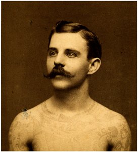 Frank Howard wytatuowany mężczyzna, ok. 1900 (karta gabinetu)