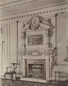 Stoke Hall, Derbyshire, Salonowe Piece Kominowe autorstwa Charles Latham