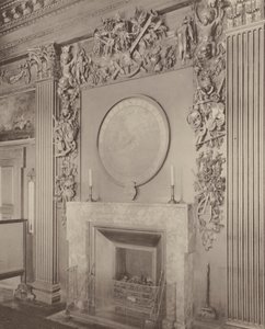 Admiralicja, Whitehall, kominek do sali posiedzeń zarządu autorstwa Charles Latham