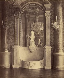 [Wnętrze pałacu, prawdopodobnie Hotel de Ville, Paryż]. autorstwa Charles Marville
