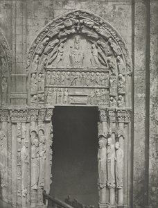 Katedra w Chartres: Prawe drzwi portalu królewskiego z Matką Boską z Chartres autorstwa Charles Nègre