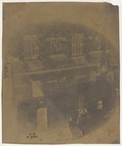 Dolna część fasady domu w stylu romańskim w Saint-Gilles du Gard, 1852 (kalotypia (negatyw z papieru woskowanego))