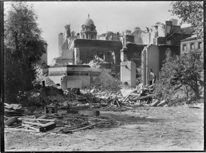 Whitehall Gardens, Whitehall, City of Westminster, Greater London Authority, koniec lat 30. XX wieku.