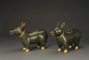 Para tapirów emaliowanych cloisonne tworzy naczynia autorstwa Chinese School
