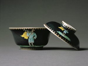 Cukiernica i pokrywka, okres Qianlong (1736-95) ok. 1740 (porcelana) (patrz także 314530)