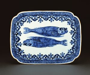 Niebiesko-biała porcelana eksportowa malowana rybą (porcelana)