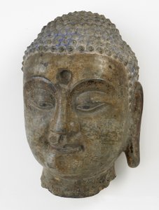 Głowa Buddy, okres podziału, 550-577 (wapień) autorstwa Chinese School