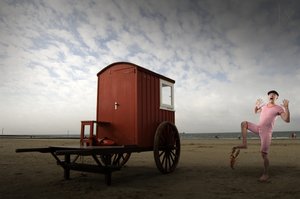 Plażowa niespodzianka z krabem autorstwa Christine von Diepenbroek
