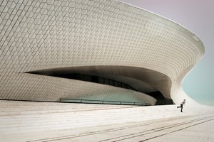 Biała listwa architektoniczna