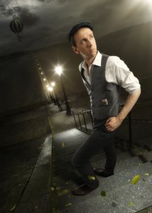 Zamyślony mężczyzna – Nocna podróż autorstwa Christophe Kiciak