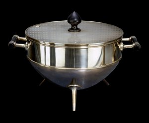 Argenterie: srebrne metalowe westchnienie i ebene autorstwa Christophera Dressera (1834-1904) Około 1880 Paryż, musee d