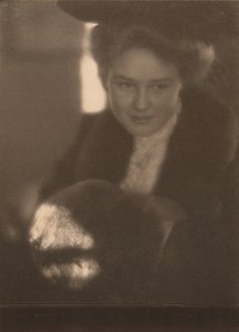 Dziewczyna z mufką, 1906.