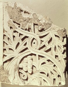 Fragment fryzu, z klasztoru Apa Jeremias, Sakkara (wapień)