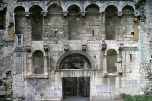 Porta Aurea w Pałacu Dioklecjana. ok. 300 n.e
