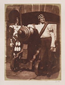 Artylerzysta i Góral, Zamek w Edynburgu (odbitka na papierze solnym z negatywu kalotypowego) autorstwa David Octavius Hill