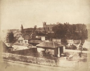 Linlithgow ze stacji kolejowej, z ratuszem, kościołem św. Michała i pałacem, 1843-1847 (zdjęcie) autorstwa David Octavius Hill
