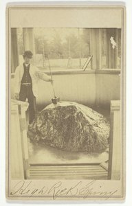 Źródło w wysokiej skale, ok. 1900 r. 1865. autorstwa Deloss Barnum