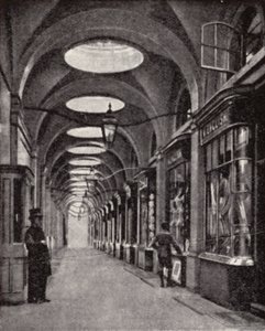 Royal Opera Arcade, Pall Mall, Londyn (zdjęcie czarno-białe) autorstwa Donald McLeish