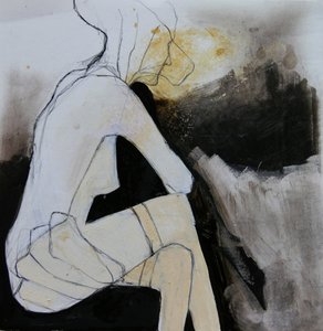 Zamyślona kobieta siedząca autorstwa Doris Schmitz