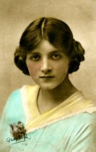 Gladys Cooper 1888-1971, angielska aktorka, początek XX wieku.