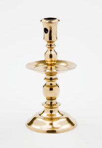 Świecznik Heemskirk, prawdopodobnie holenderski, ok. 1590-1640 (mosiądz)