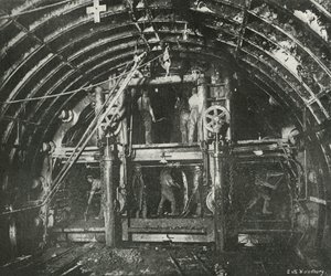 Jazda tunelem dla kolei Waterloo i City Railway, ok. 1897 r.