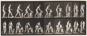 Talerz 415. Toaleta, przygotowanie do zakładania ubrań autorstwa Eadweard Muybridge