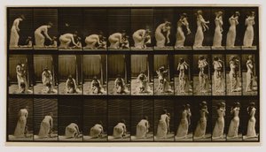 Kobieta podnosząca i niosąca dziecko, z książki Animal Locomotion autorstwa Eadweard Muybridge