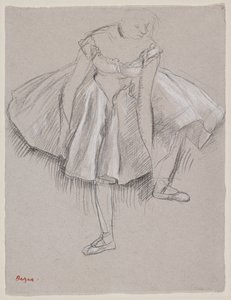 Tancerka poprawiająca pantofelek, początek lat 80. XIX wieku (węgiel i pastel na papierze) autorstwa Edgar Degas