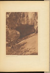 Wejście do malowanej jaskini autorstwa Edward S. Curtis